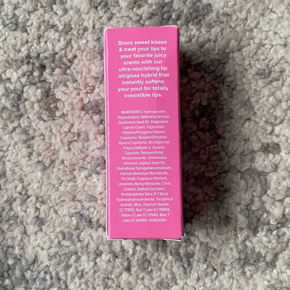 Too Faced Kissing Jelly Lip Oil Gloss Grape Soda - Picture 3 of 8
